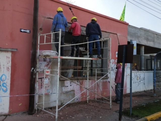 El Gobierno se despeg� de la obra en la Facultad de Salud